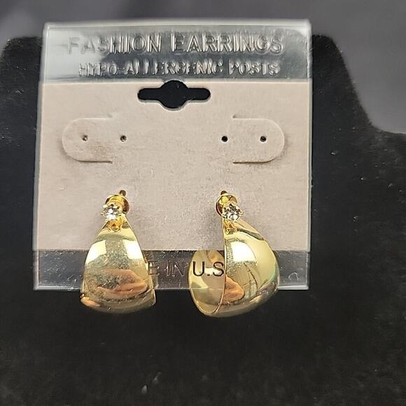 Lot of 5 Pairs of Pierced Gold Tone Fashion Hoop Earrings NEW - Picture 7 of 9